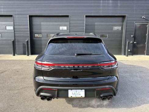 Used 2025 Porsche Macan Turbo image 9