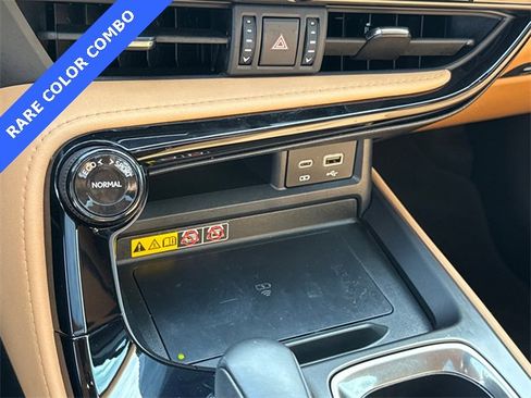 Used 2025 Lexus NX 250 FWD w/ Premium Package image 27