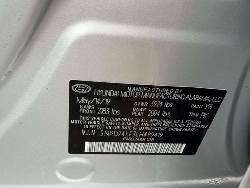 Used 2020 Hyundai Elantra SE FWD image 15