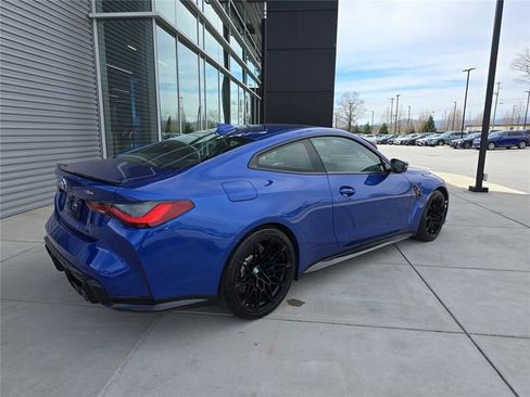 Used 2022 BMW M4 Coupe w/ Executive Package image 3