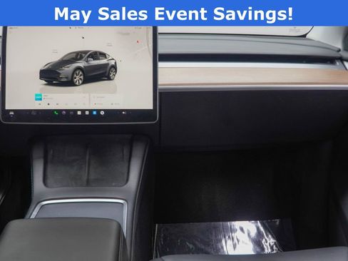 Used 2023 Tesla Model Y Long Range AWD/4WD image 17