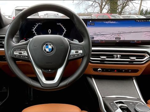 Used 2023 BMW 330i xDrive Sedan w/ Premium Package image 5