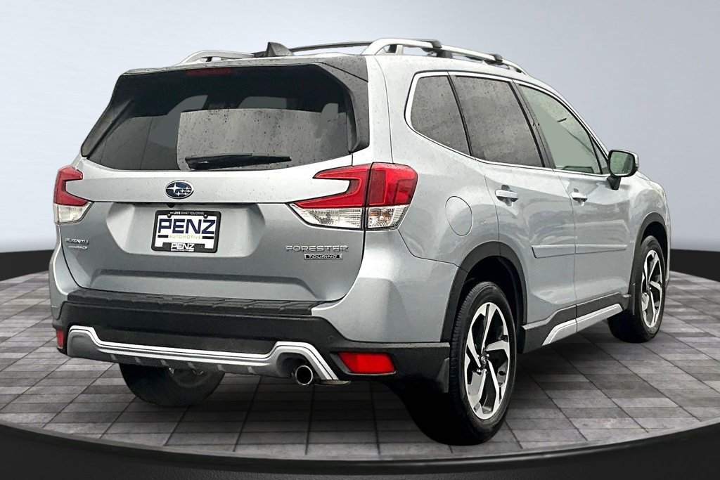 Used 2024 Subaru Forester Touring w/ POP Package 3 AWD/4WD image 6