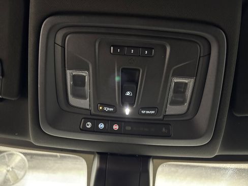 Used 2020 Chevrolet Silverado 3500 High Country w/ Z71 Off-Road Package image 22