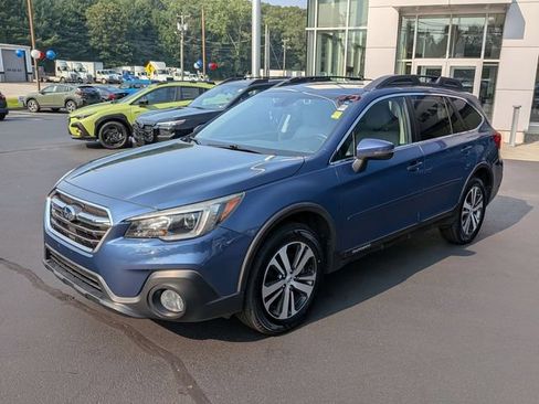 Used 2019 Subaru Outback 2.5i Limited AWD/4WD image 7