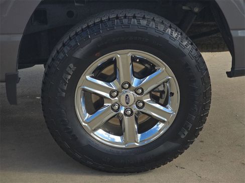 Used 2025 Ford F150 XLT w/ Equipment Group 301A Standard image 27