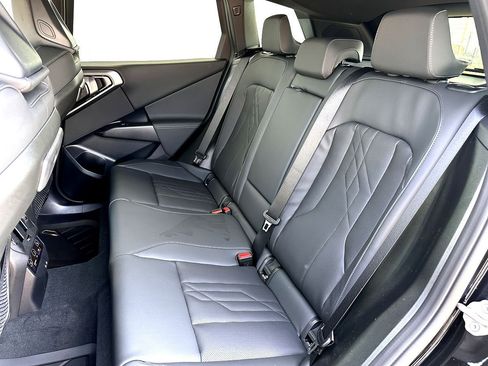 New 2026 BMW X3 xDrive30 w/ Premium Package image 17