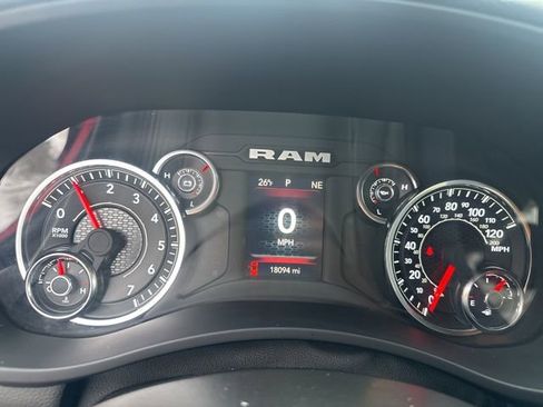 Used 2024 RAM 2500 Big Horn w/ Bed Utility Group image 20