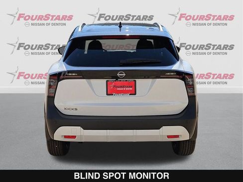 New 2026 Nissan Kicks SV FWD image 5