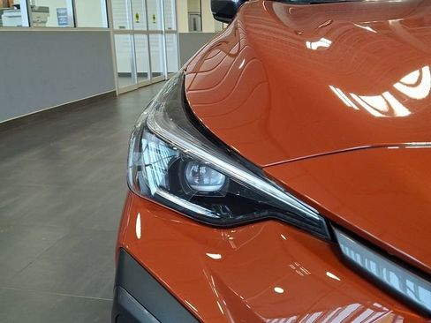 Certified 2025 Subaru Crosstrek 2.5i Limited w/ Popular Package #4A image 8