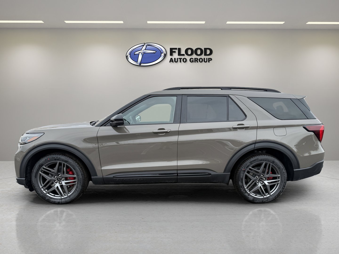 Used 2026 Ford Explorer ST w/ Sun And Sound Package AWD/4WD image 5
