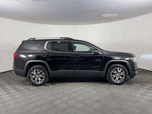 Used 2023 GMC Acadia SLE w/ Driver Convenience Package image 5