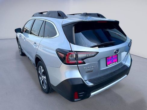 Used 2020 Subaru Outback Limited w/ Popular Package #2 AWD/4WD image 2