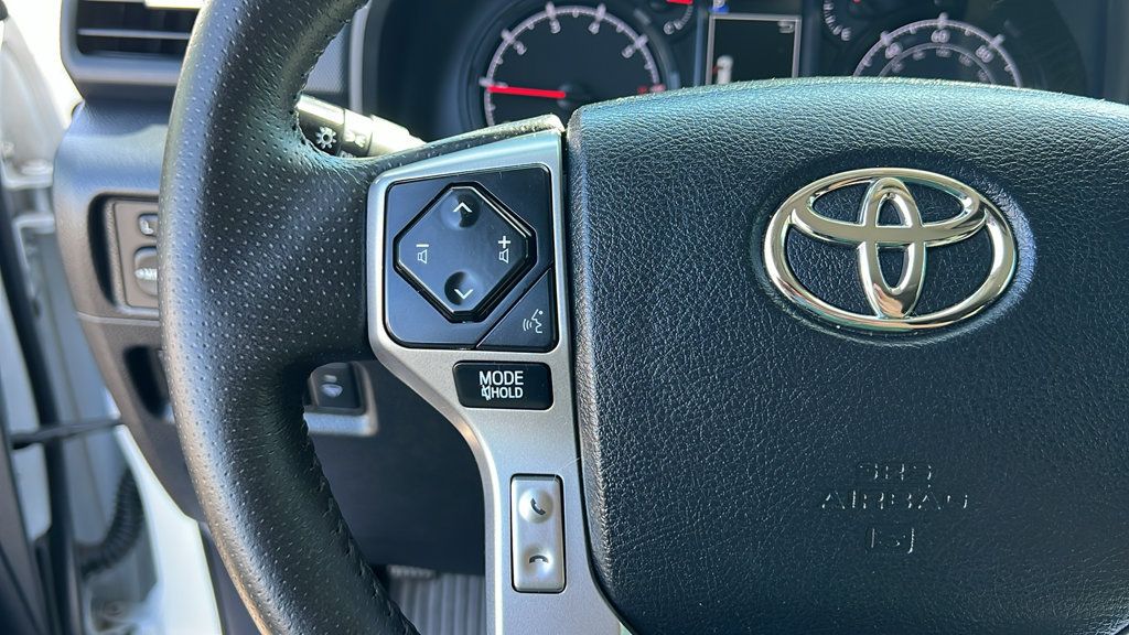 Used 2024 Toyota 4Runner SR5 AWD/4WD image 20