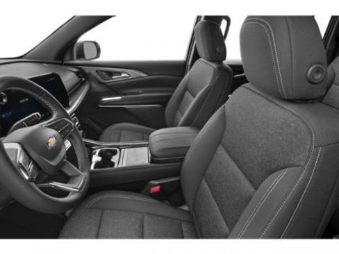 New 2026 Chevrolet Traverse LT image 8