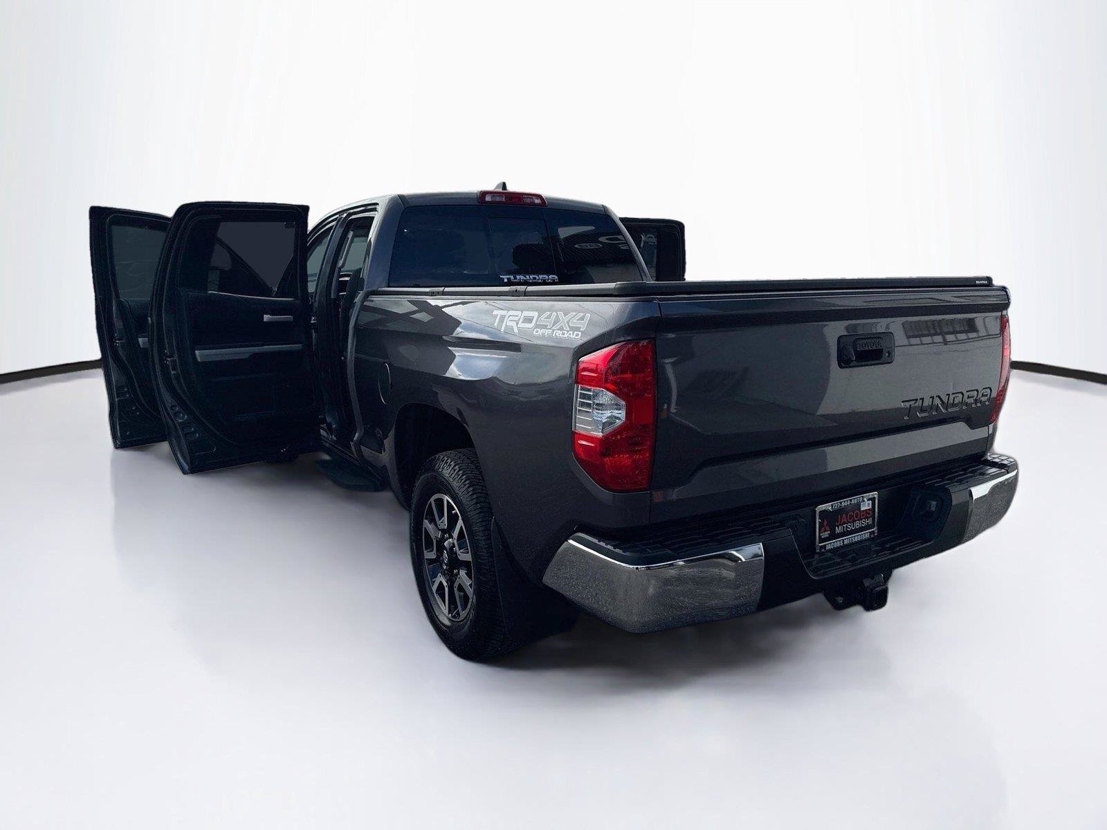 Used 2021 Toyota Tundra SR5 w/ TRD Off-Road Package AWD/4WD image 36