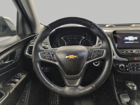 Used 2018 Chevrolet Equinox Premier FWD image 5