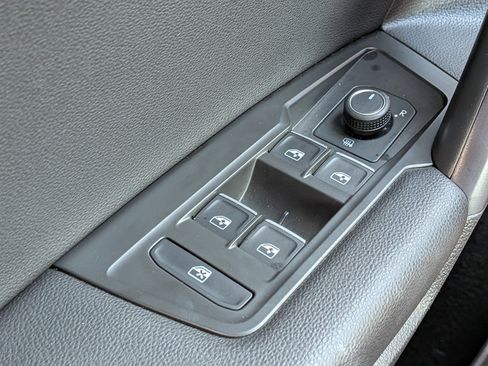 Used 2021 Volkswagen Tiguan SE R-Line w/ 3rd Row Seat Package AWD/4WD image 22