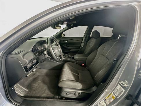 Used 2023 Honda Accord Sport image 13