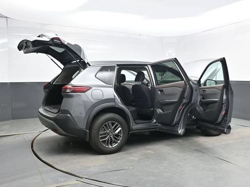 Used 2023 Nissan Rogue S AWD/4WD image 44