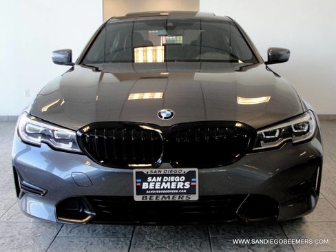 Used 2020 BMW 330i Sedan w/ Convenience Package image 31