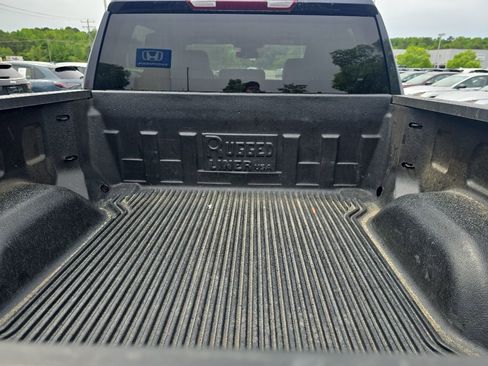 Used 2025 GMC Sierra 1500 SLT RWD image 25