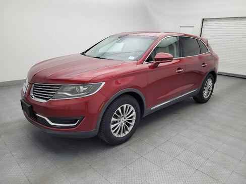Used 2016 Lincoln MKX Select w/ Climate Package FWD image 2