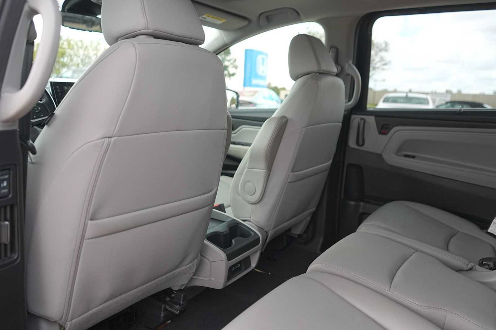 Used 2021 Honda Odyssey EX-L image 13