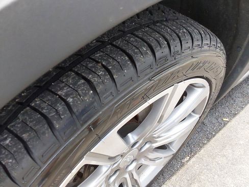 Used 2019 Cadillac XT4 Premium Luxury w/ Enhanced Visibility Package image 13