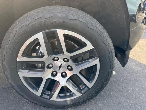 Used 2023 Chevrolet Colorado Z71 w/ Z71 Convenience Package 2 image 2