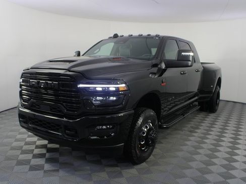 New 2026 RAM 3500 Laramie image 24