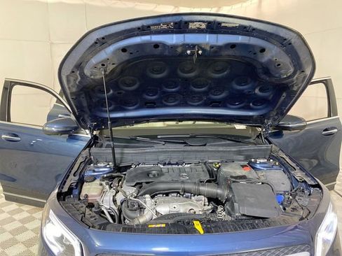 Used 2020 Mercedes-Benz GLB 250 4MATIC image 16