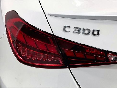 Used 2022 Mercedes-Benz C 300 Sedan image 29
