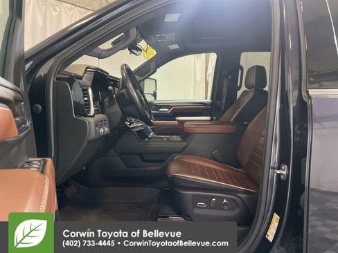 Used 2024 GMC Sierra 3500 Denali Ultimate image 15