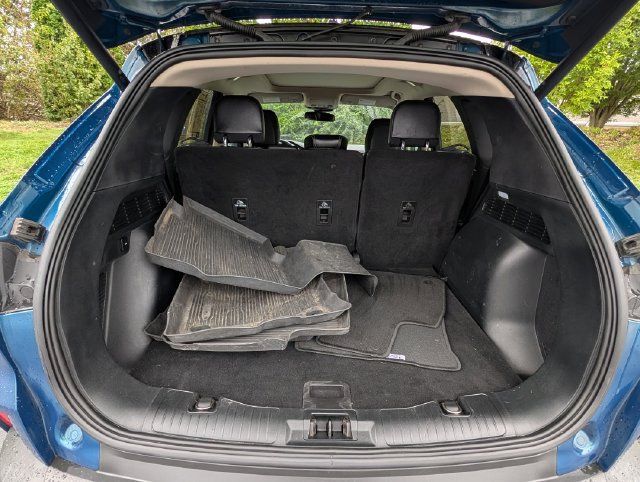 Used 2020 Ford Escape Titanium AWD/4WD image 28