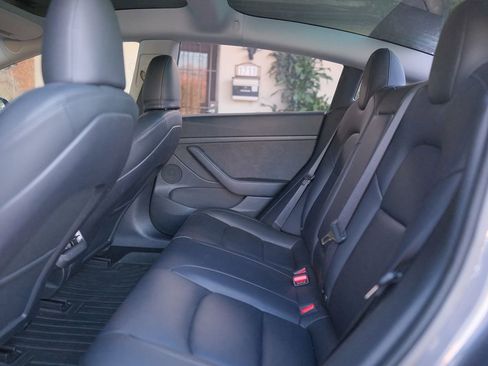Used 2023 Tesla Model 3 Standard Range RWD image 34