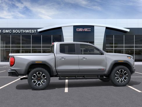 New 2026 GMC Canyon AT4 w/ Technology Plus Package AWD/4WD image 5