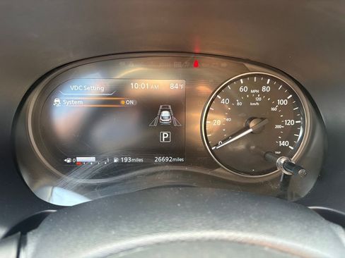 Used 2023 Nissan Kicks SR w/ SR Premium Package FWD image 20