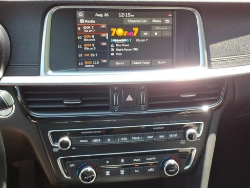 Used 2020 Kia Optima Premium FWD image 15
