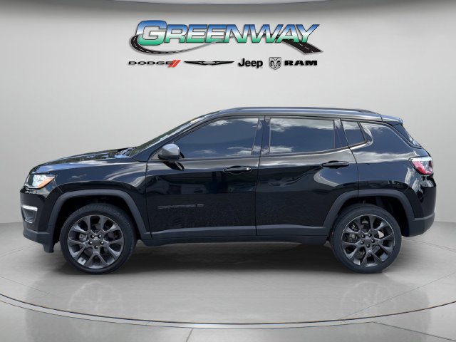 Used 2021 Jeep Compass Latitude AWD/4WD image 2