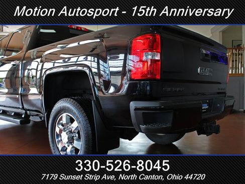 Used 2016 GMC Sierra 3500 Denali w/ Duramax Plus Package AWD/4WD image 8