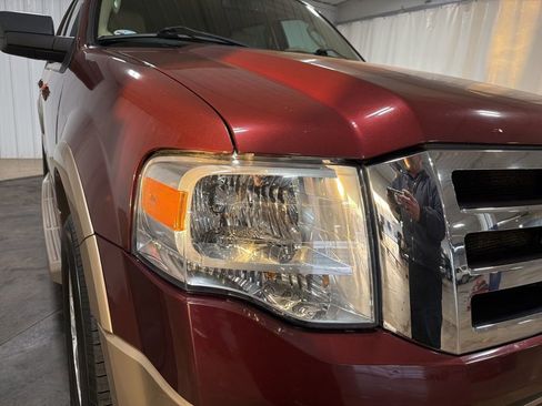 Used 2011 Ford Expedition XLT w/ 201A Rapid Spec Order Code image 13