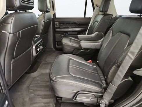 Used 2018 Ford Expedition Platinum AWD/4WD image 27