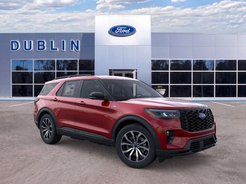 New 2026 Ford Explorer ST-Line w/ Premium Package RWD image 32