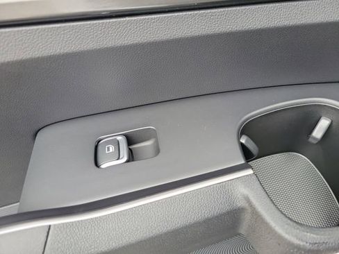 New 2026 Kia Sorento S w/ S Panoramic Sunroof Package image 14