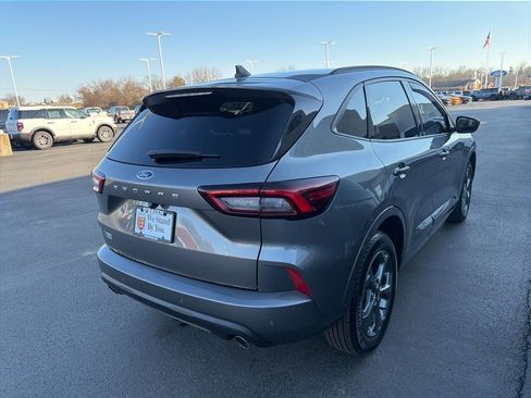 Used 2023 Ford Escape ST-Line w/ Tech Pack #1 image 5