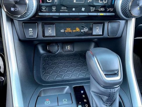 Used 2024 Toyota RAV4 XLE Premium w/ Weather Package AWD/4WD image 17
