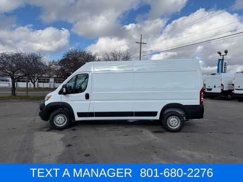 New 2026 RAM ProMaster 3500 w/ Convenience Group FWD image 3