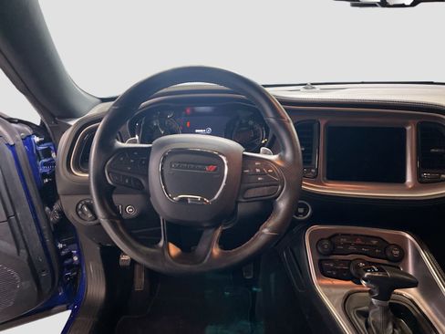 Used 2022 Dodge Challenger R/T w/ Plus Package image 22