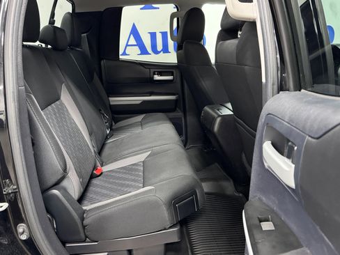 Used 2016 Toyota Tundra SR5 w/ SR5 Upgrade Package image 11